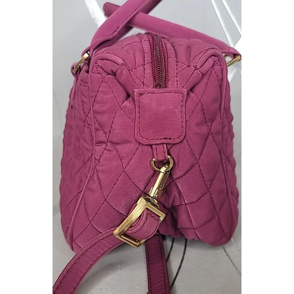 Vera Bradley Pink Quilted Duffel Shoulder Bag Purse Travel Tote Hawthorn Handbag - Picture 4 of 15